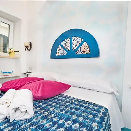 Casa Giulia アパート カプリ